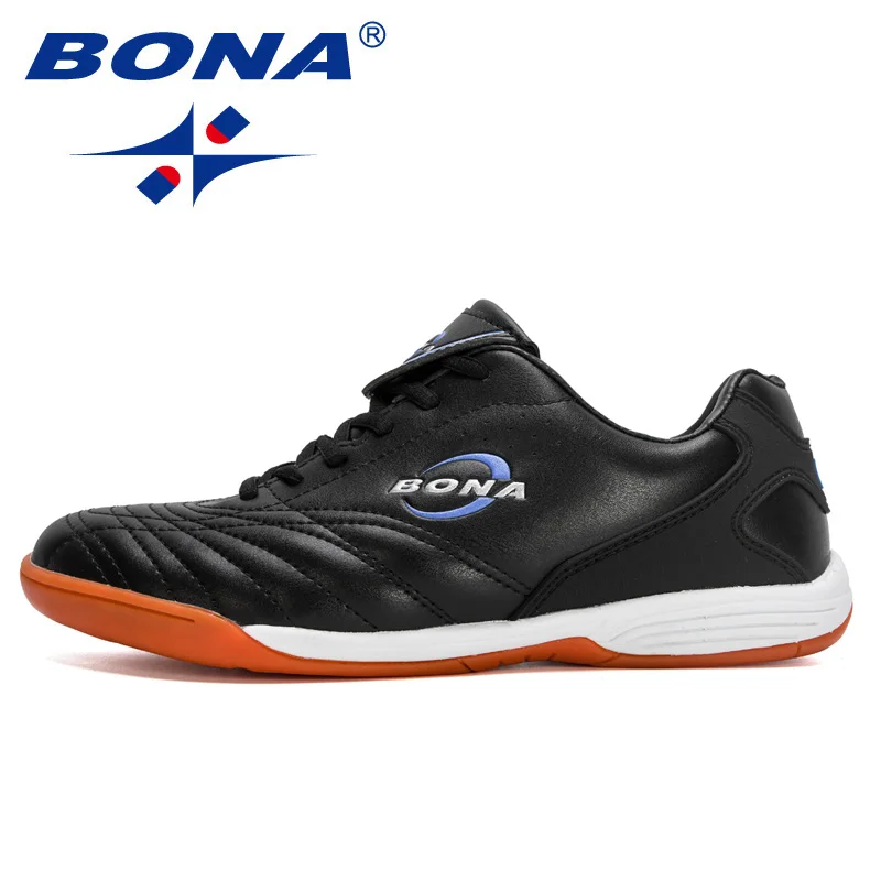 Multi-Sports Shoes Men Outdoor Soccer Shoes Cushion Breathable Walking