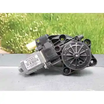 

2753722 WINDOW MOTOR FRONT RIGHT MINI (R56)