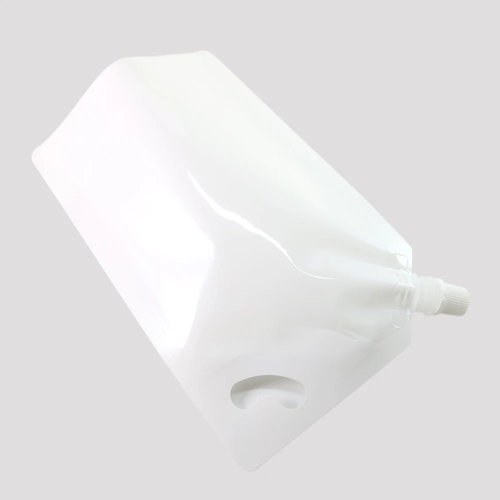50pcs Milk Drink Nozzle Storage Bags And Free Gift Funnel Double-side White Spout Pouches Plastic Packaging Bags With Hang Hole 5