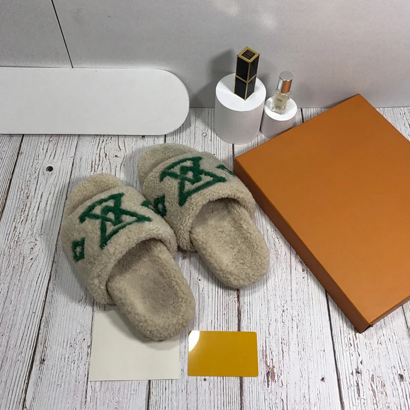 Luxury brand designer 2021 autumn and winter new cotton shoes high quality customized famous brand women's wool shoes indoor