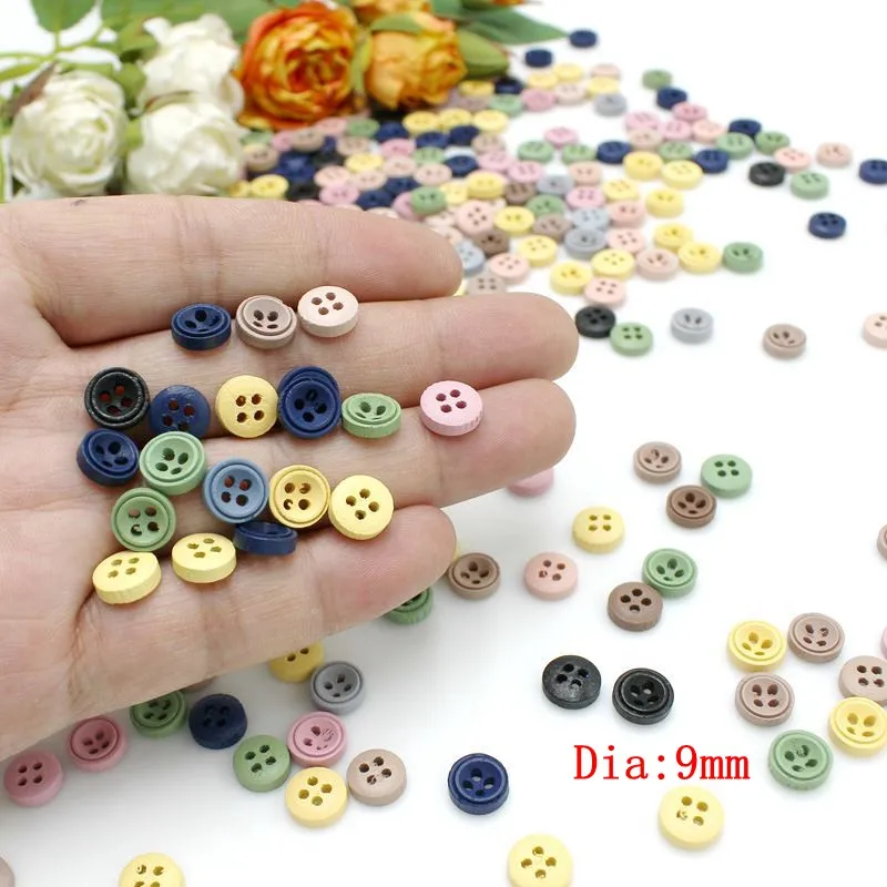 100 or 200pcs 8mm Mini Wooden Buttons for Crafts Sewing Accessories Clothing Supplies Home Decor 4 Holes 3