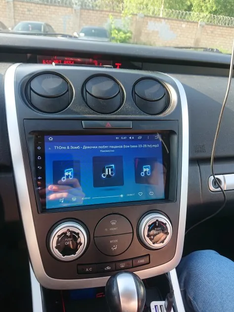 Ue24d3a372ccf4e25a8284081055172e8S