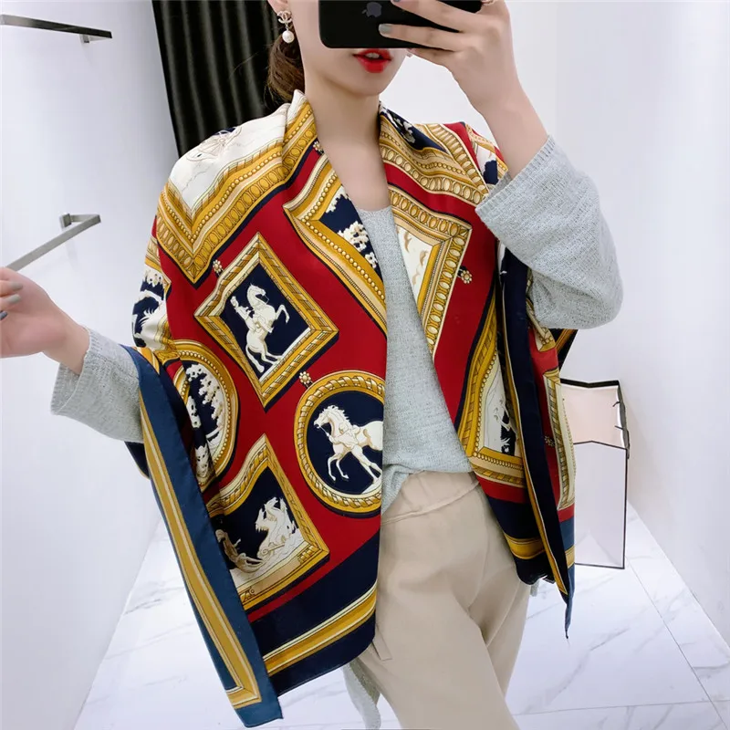 12646948663_1374376050