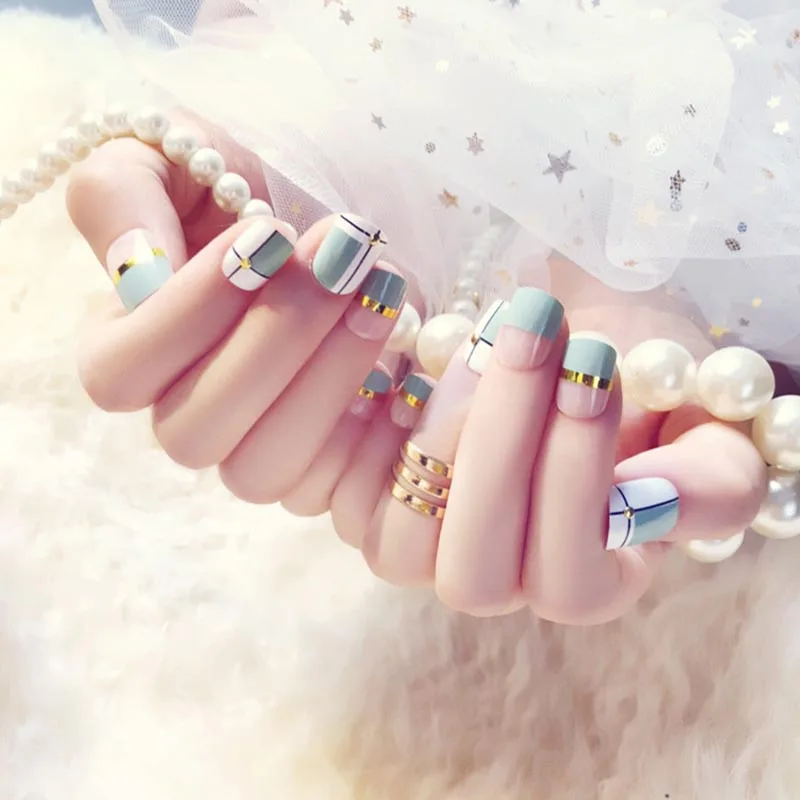 24pcs Women Fake Nails Simple Strip Pattern DIY Manicure False Nails Decals BV789