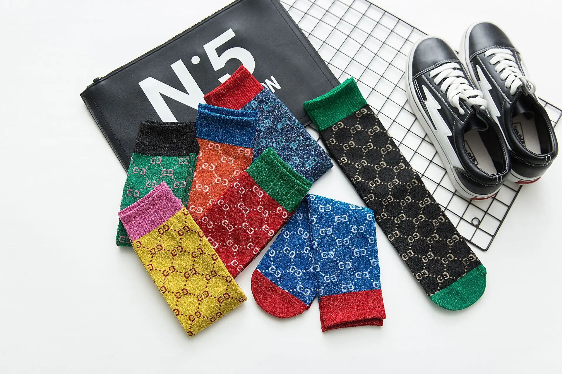 G/весенне-летние детские носки в стиле знаменитостей, стиль, с надписями, филигранные Носки ярких цветов детские носки для мальчиков и девочек