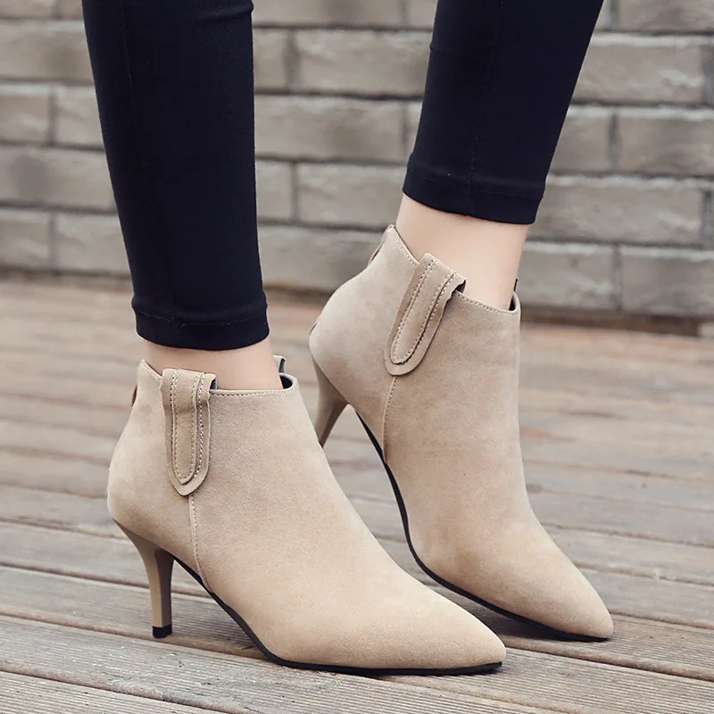 

COWCOM 2019 Pointy High Heel Thin Heel Bare Wind Small Leather Shoes Zipper Solid Color Martins Ankle Boots FZZ-1980