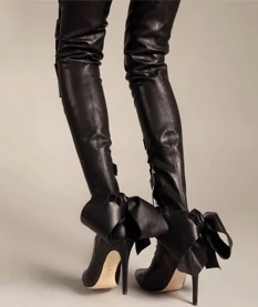 Женские зимние сапоги из черной кожи Дизайнерские Сапоги выше колена на молнии спереди пикантные женские ботинки с острыми носками высокие сапоги