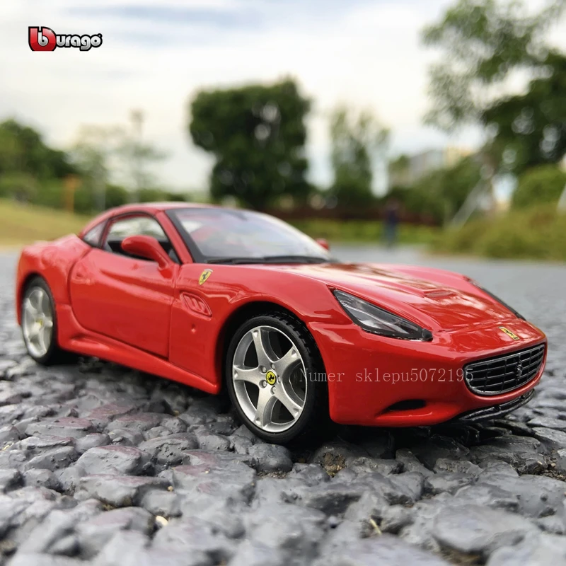 

Акриловая витрина серии Ferrari California Bburago 1:32, модель раллийного автомобиля, модель автомобиля из сплава, коллекционные подарки, игрушка