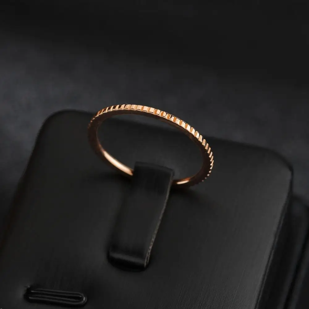 Wedding Rings Finger Rings Couple Rings 3MM Thin Titanium Steel Rose Gold Couple Ring Simple Fashion Rose Gold Color Finger Ring For Women and Men mens gifts