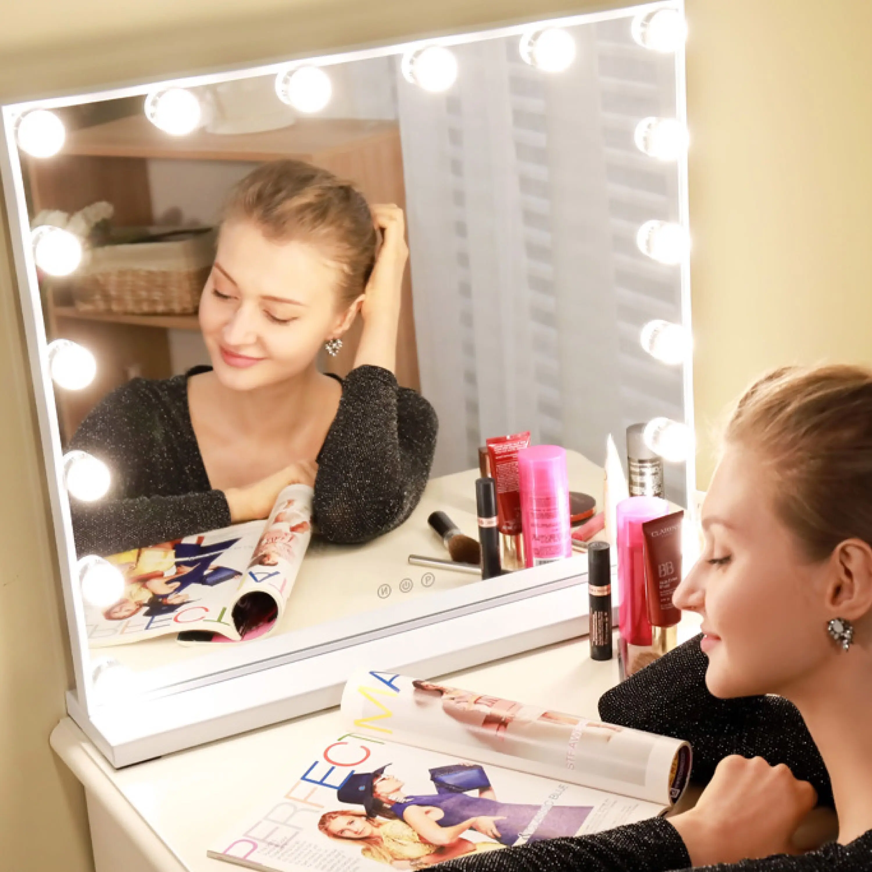 Schminkspiegel LED Kosmetikspiegel Touch Spiegel für Makeup Beleuchtung  Geschenk