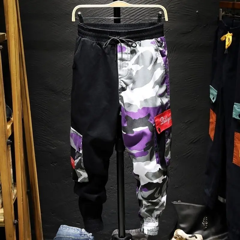 Tanie Cargo spodnie kamuflaż mężczyźni Patchwork Hip hop luźne biegaczy z kieszenią w stylu streetwear spodnie do kostek Techwear