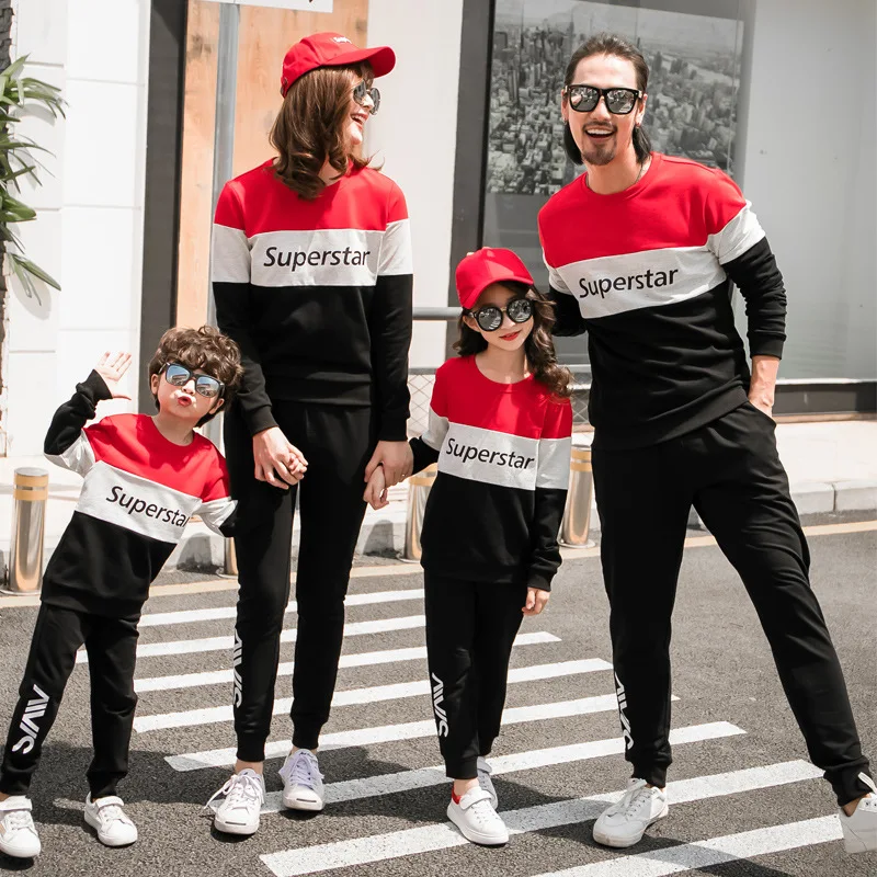

Family Matching Clothes Family Look Mommy and Me Clothes Couple Autumn 2019 New Round Neck Sweater Sportswear