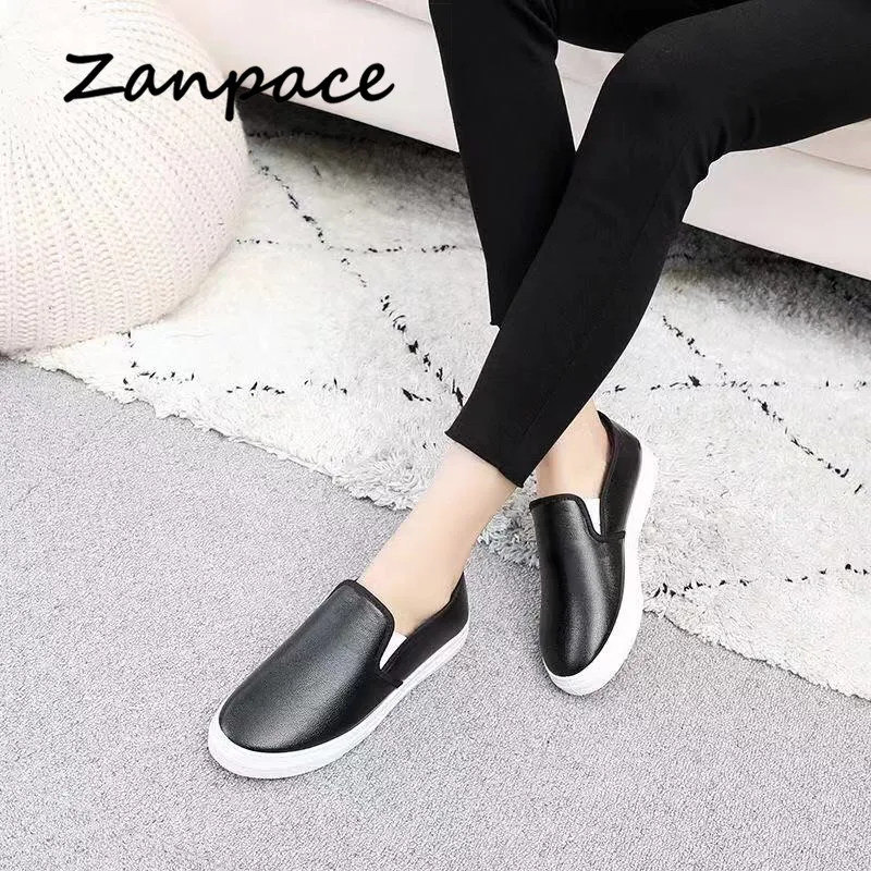 Black Platform Shoes Woman College Style Winter Keep Warm Casual Loafers Leather Shoes Slip-On Ladies Flats Platform women shoes