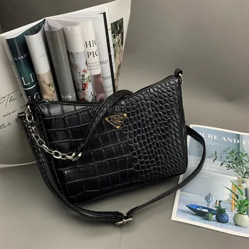 

Women Hand Bags Fashion Letter Cross Body Bags 2020 Shoulder Portable Large Capacity Bags Simple Small Square Bags Louis Brand