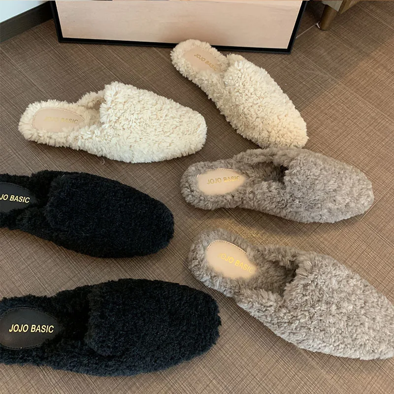 

Winter Slippers Shoes Without Heel Slides Fashion Pokemon Plush Flat Luxury Fur 2019 PU Fretwork Basic Rubber Luxury Slides