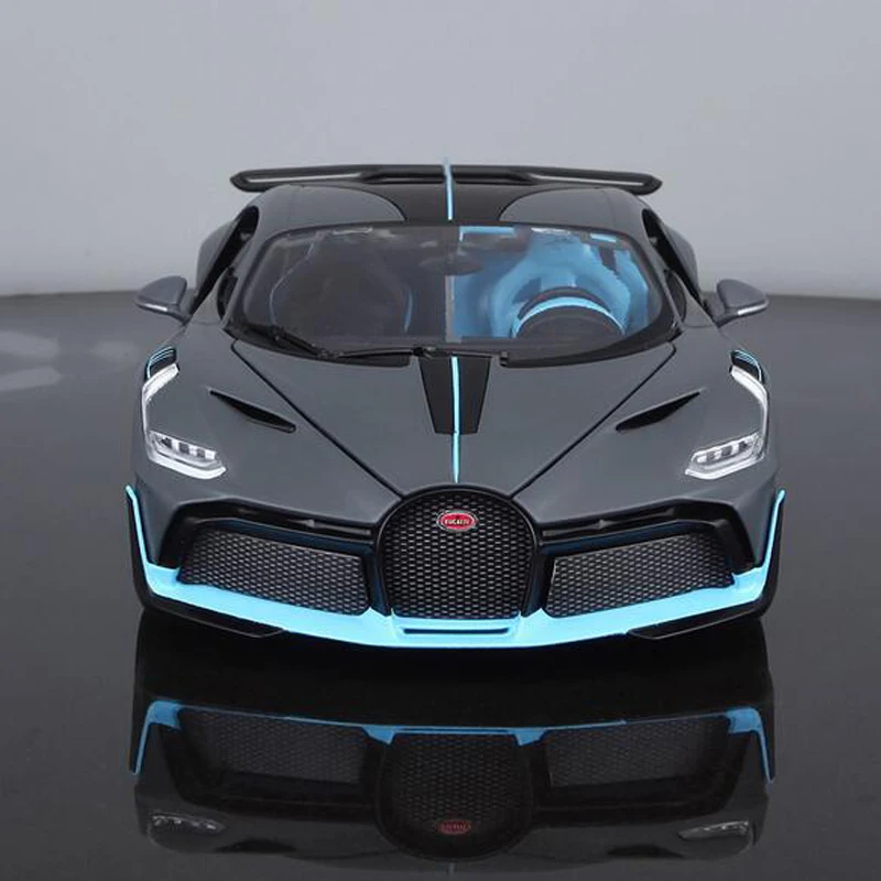 1/18 масштаб сплава супер модель автомобиля игрушка Bugati Divo с рулевым колесом металлический стол Декор модель подарки коллекционные вещи