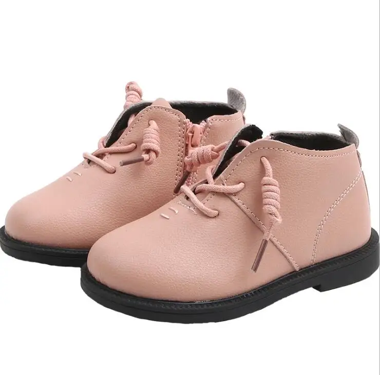 Новые детские сапоги для девочек из мягкой кожи; обувь для детей; сапоги Martin для девочек; цвет розовый, черный