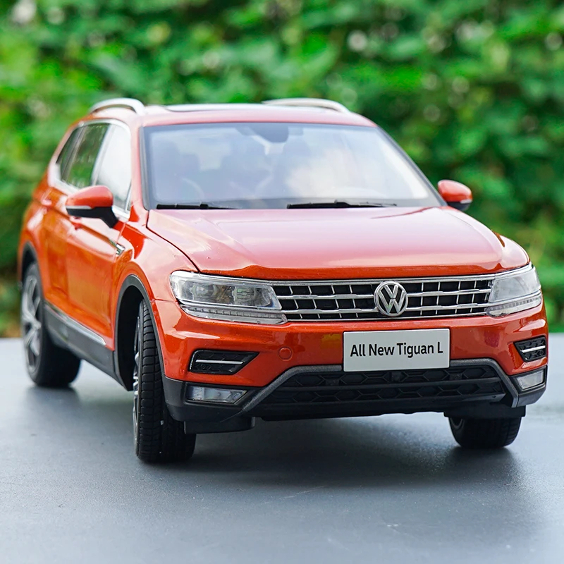 1:18 Высокая тщательная VW TIGUAN L сплав модель автомобиля статические металлические модельные автомобили с оригинальной коробкой