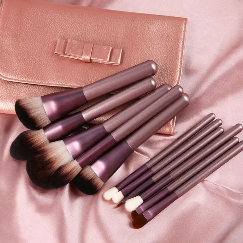 

Female Makeup Brushes Sets Silky Pointed Tail Straight Shank Eye Shadow Brush