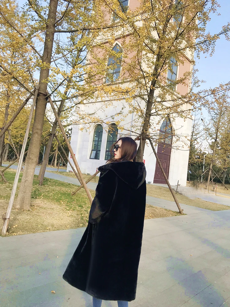 Зимнее пальто женское меховое новое пальто из искусственного меха кролика с капюшоном Свободное пальто из искусственного меха толстое теплое длинное пальто из плюша высокое качество черные меховые пальто