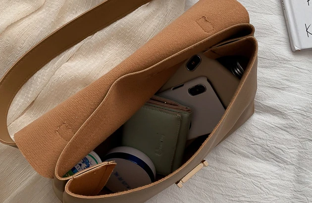 12367653041_2091146528