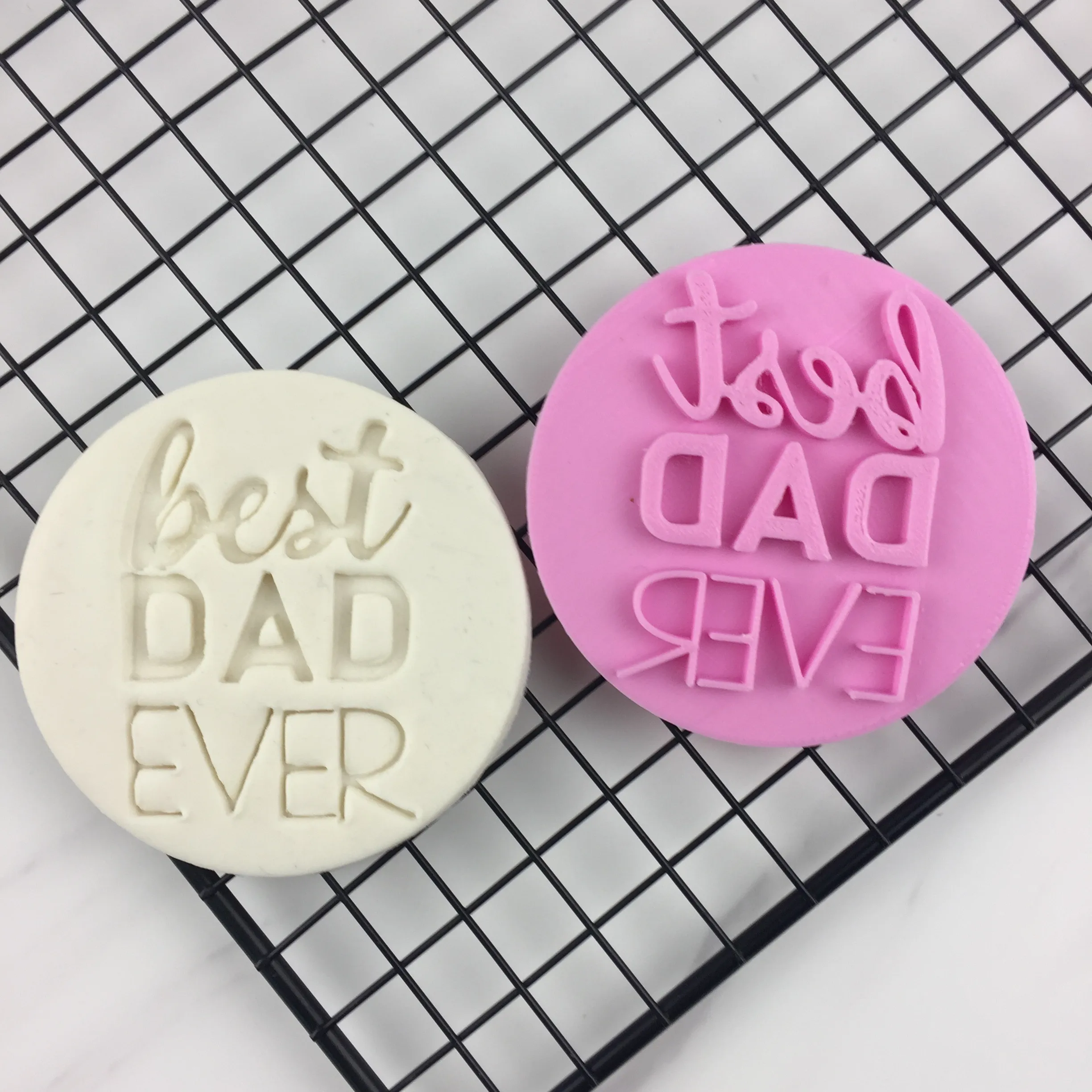 

Best Dad Ever Cookies Seals Baking Tools Cake molds Sugar Flips Birthday PLA 3D Customization