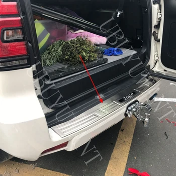 

For Toyota LAND CRUISER PRADO 2019 Rear Trunk Guard Door Sill Anti-Kicked Scratch Trim Stainless Steel Car Stying Accessories
