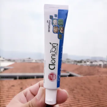 

CN Herb 40g Thailand Double Toothpaste Chloroplastida Herbal Original Toothpaste Anti-Halitosis Gums Bleeding Breath Fresh