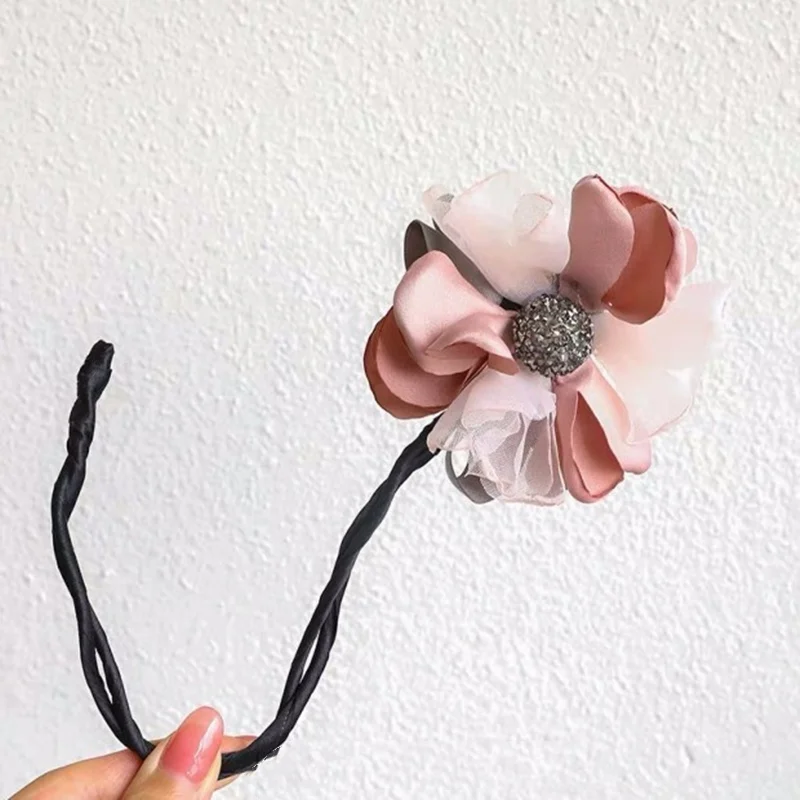M MISM Women Flower Donut Bun Maker Crystal DIY Hair Style Making Tools Korean Fashion Elegant Ladies Hair Curler Accessories