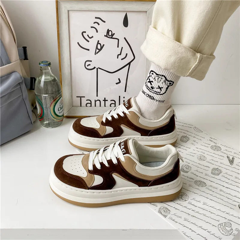 Fashion Mixed Color Sneakers Women Vulcanize Shoes Low (1cm-3cm) Skateboard Shoes Zapatos De Mujer Low Cut Lace-up Womens Shoes