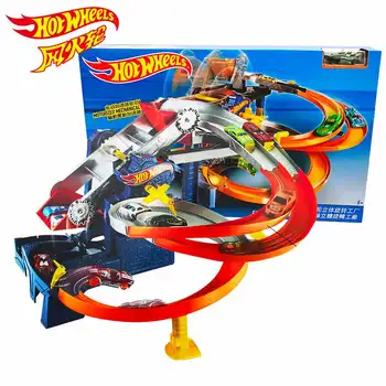 

Hot Wheels Roundabout Electric Track set Model Train Kids Plastic Metal boys adventure running Toys For Children Juguetes gift