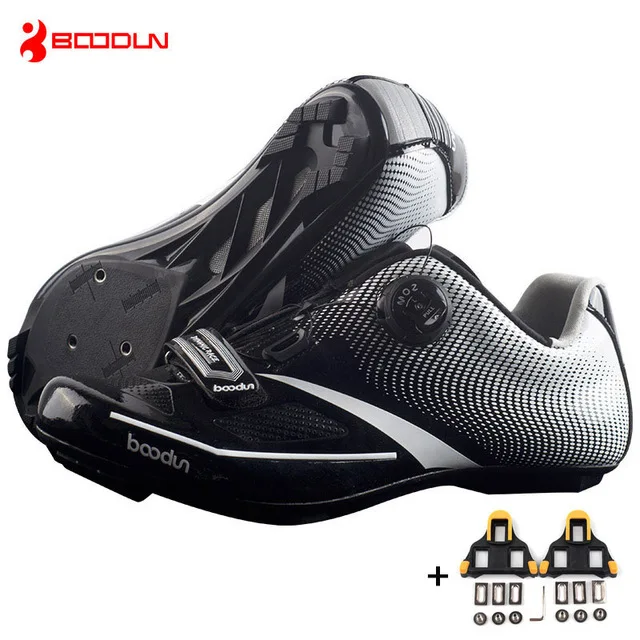 black with cleats BOODUN, дышащий материал Pro самоблокирующаяся велосипедная обувь для шоссейного велосипеда обувь для горного велосипеда MTB Ультралегкие спортивные гоночные кроссовки - Цвет: black with cleats
