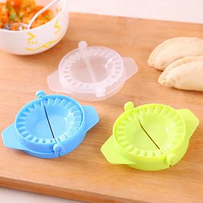 

Kitchen tools DIY manual dumpling maker diameter of 7.5 cm dumplings with the word model the Food - Grade Plastic Pack 1 pcs