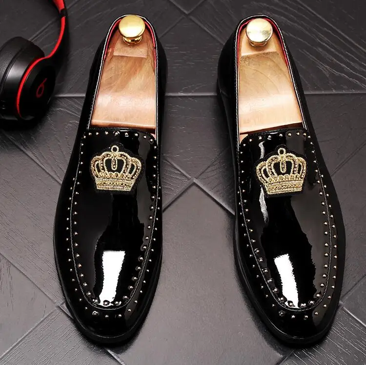 

New arrival Men charming glitter embroidery crown flats Dress gentleman Shoes Male Wedding Homecoming Evening Groom Prom shoes