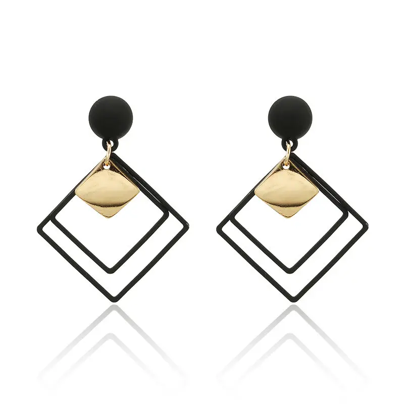 Корейские массивные черные акриловые Висячие серьги для женщин модные ювелирные изделия винтажные геометрические золотые асимметричные серьги