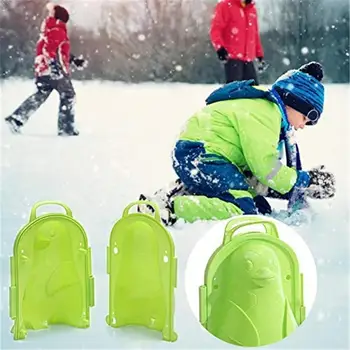 

1PCS Snow Ball Maker Outdoor Winter Snow Ball Maker Baby Simulation Penguin Playing With Snow Toy For Kids Random Color Delivery