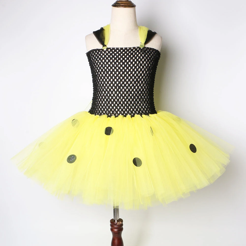 Детское платье в горошек с пчелами| |