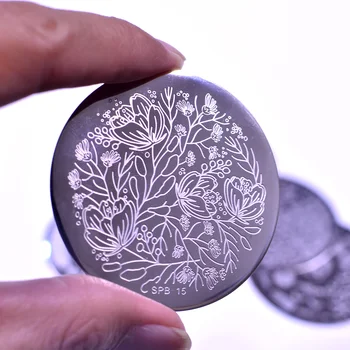 

FWC 1 PC Flowers Animal Tropical Geometry Pattern Nail Stamping Plates Lips Nail Art Image Lace Stamp Templates