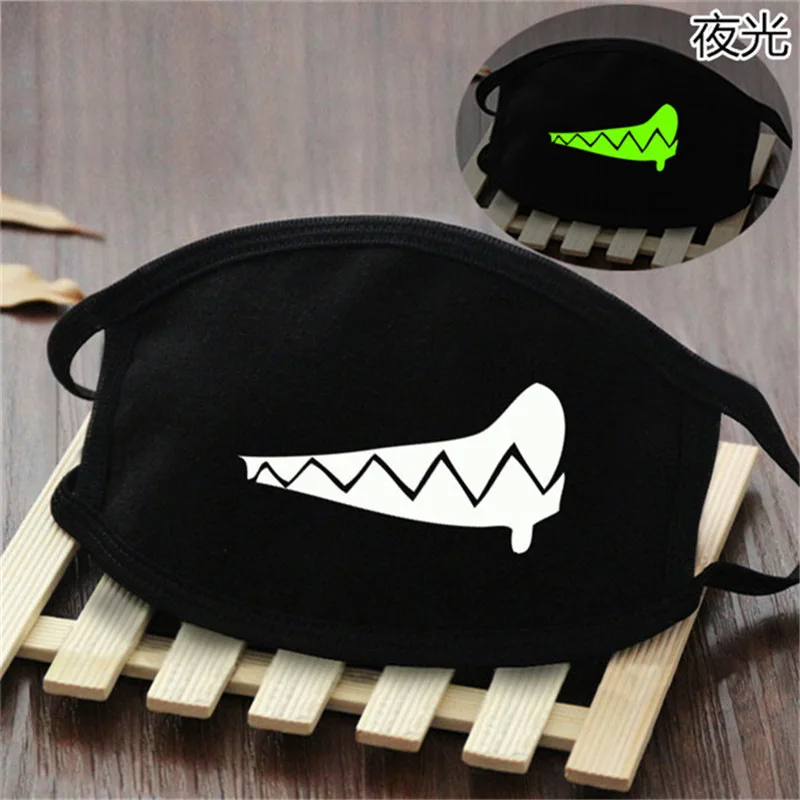 Punk Fangs Luminous Mouth Masks Black Cotton Anti Dust Face Mask Unisex Teeth Mask Luminous Mouth Mask Dust Mask - Color: Fat mouth (KZ0175)