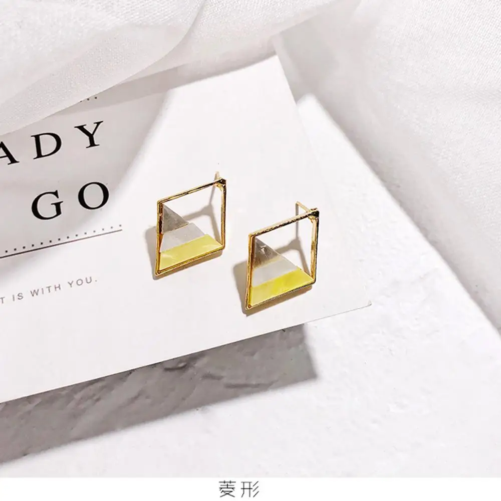 

New Arrival Fashion Simple Acrylic Stud Earrings Geometric Triangle Polygon Colour Stud Earrings For Women Girls Party Jewelry