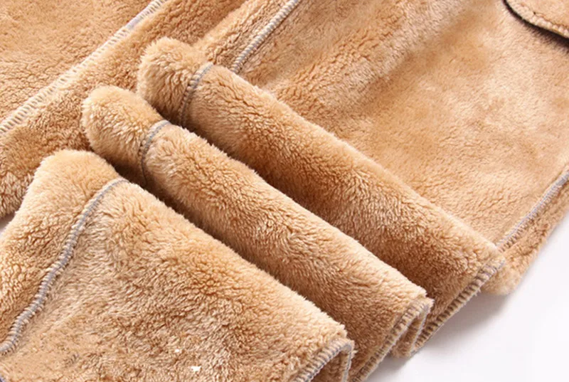 11667651175_927871720