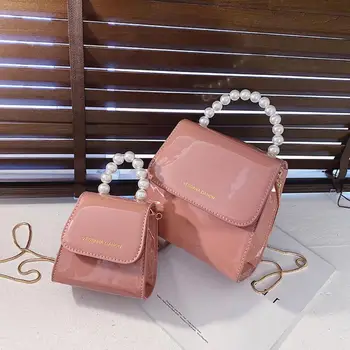 

Elegant Female Pearl Tote bag 2020 Fashion New High-quality Patent Leather Women's Designer Handbag Chain Shoulder Messenger Bag