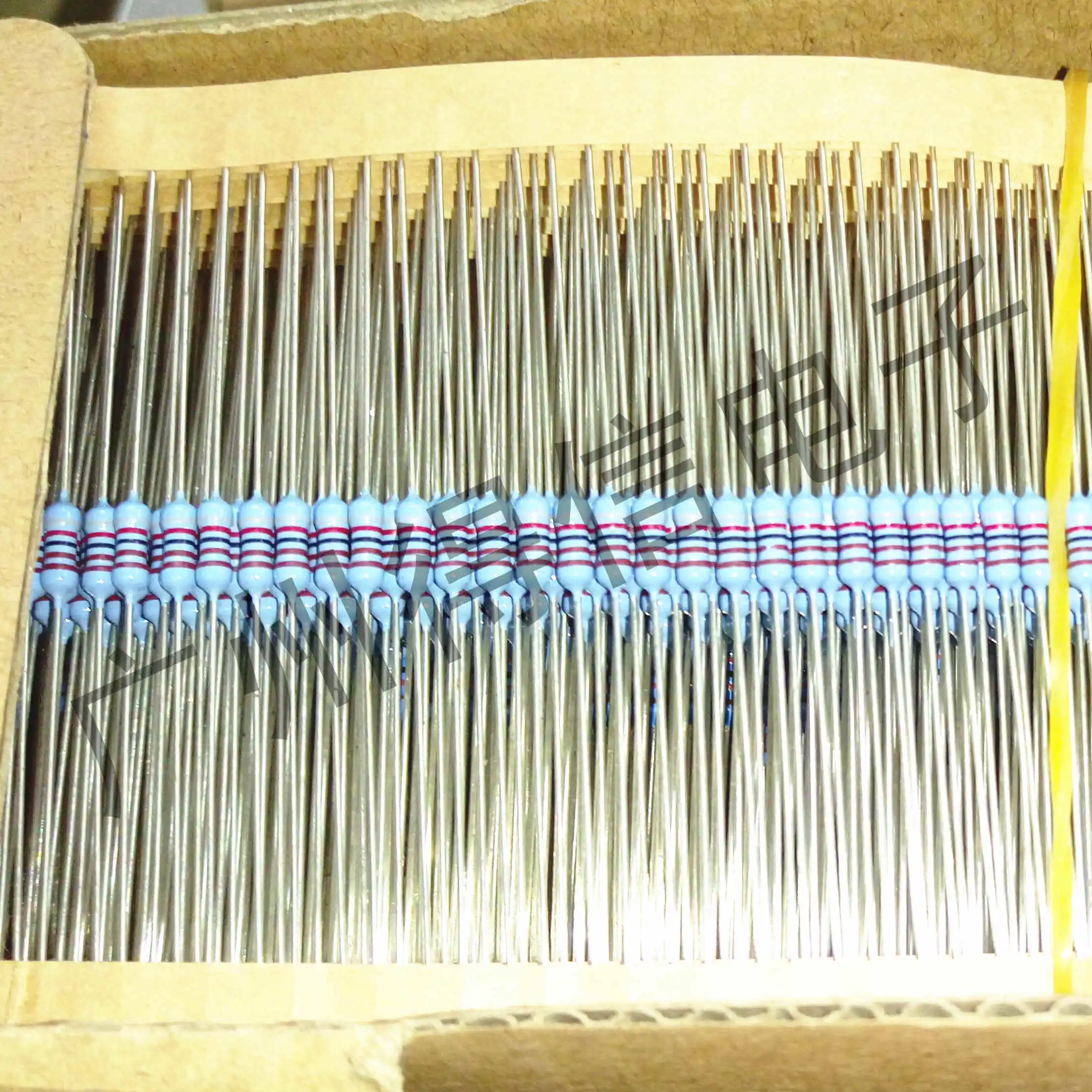 

1000pcs/lot 1/4W 15K 1% Brand New Iron Feet Metal Film Resistor Free Shipping