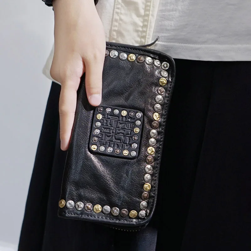 AETOO кожаный ретро кожаный бумажник ручной работы с заклепками, мужские и женские длинные сумки большой емкости, мобильный кошелек для паспорта