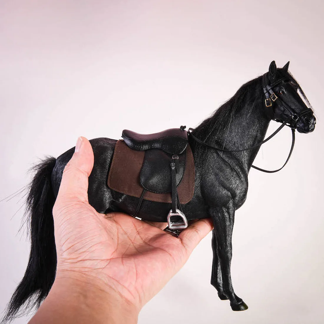 Skup NFSTRIKE 20cm 1 12 skala niemcy Hannover Warm Blooded Model dekoracja konia skala akcesoria do modeli jasnobrązowy