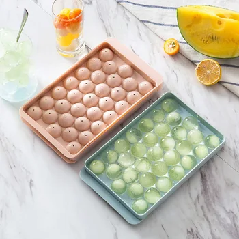 

Round ice tray with lid Plastic ice cube mold Refrigerator spherical ice box Large capacity ice mold ice box