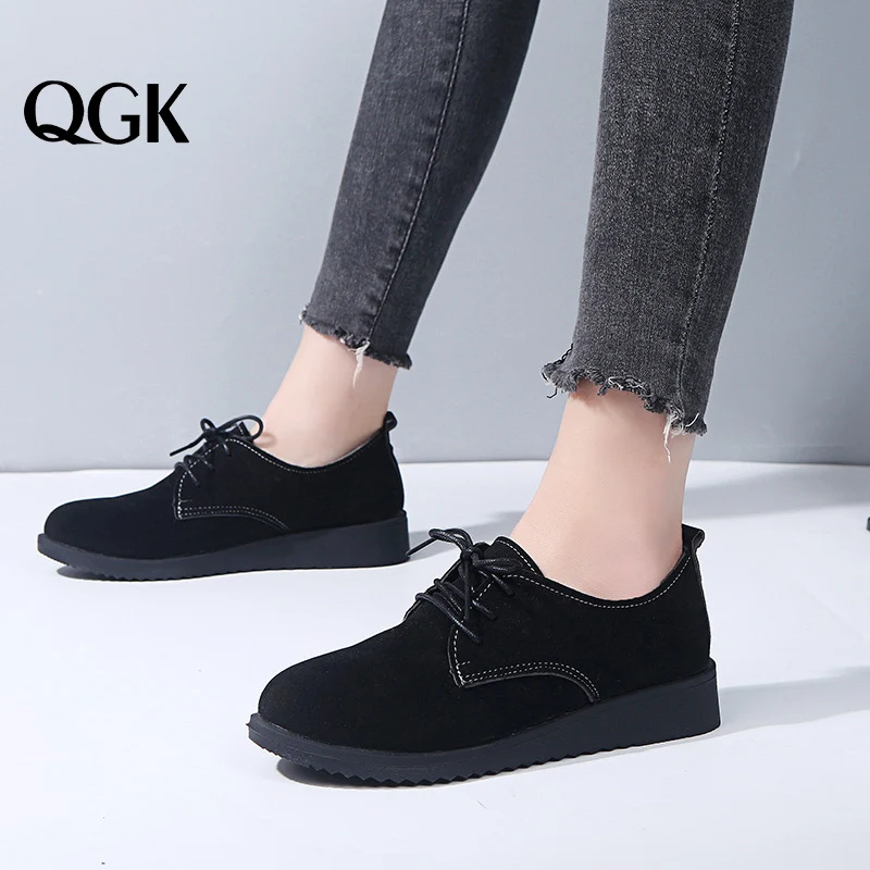 

QGK 2019 Spring Women Flat Shoes Women Sneakers Leather Suede Lace Up Boat Shoes Round Toe Flats Moccasins Oxford For Women Soft