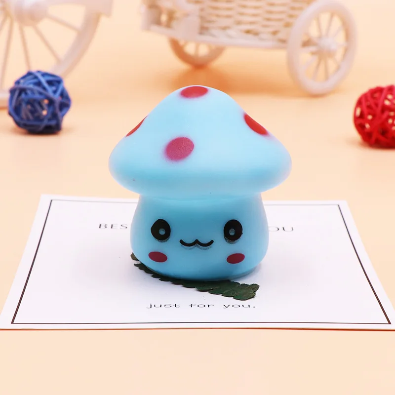 New-Cute-6-5cm-Color-Changing-LED-Mushroom-Lamp-Party-Lights-Mini-Soft-Baby-Child-Sleeping(2)