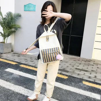 

2020 New Korean Fashion Backpack Women's Cute Simple Large Capacity College Style Backpack