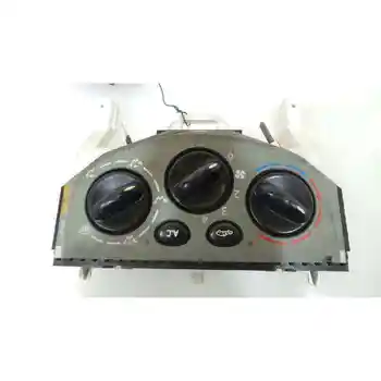 

W964098 COMMAND HEATING/AIR CONDITIONING RENAULT TRAFIC CLOSED BOX (AB 4.01)